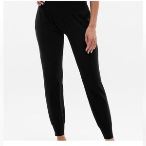 Athleta Salutation Jogger Soft Black Track Pants